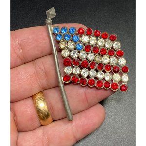 1940's Pot Metal USA American Flag Brooch Pin Multicolor Rhinestone Patriotic